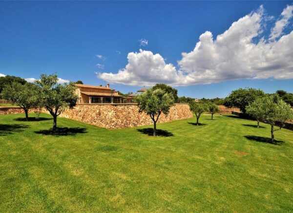 Casas de alquiler vacacional en mallorca Casas vista al mar Mallorca Casas para alquilar en mallorca Casas para eventos Casas para eventos mallorca Casas para eventos con piscina Casa boutique mallorca Casa de lujo Casa rurales mallorca Casa de alquiler vacacional en mallorca Casa Vacacional en mallorca Casas vacacionales Palma de Mallorca