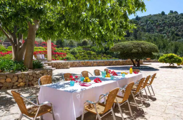 Casa Casas de alquiler vacacional en mallorca Casas vista al mar Mallorca Casas para alquilar en mallorca Casas para eventos Casas para eventos mallorca Casas para eventos con piscina Casa boutique mallorca Casa de lujo Casa rurales mallorca Casa de alquiler vacacional en mallorca Casa Vacacional en mallorca Casas vacacionales Palma de Mallorca Casas con playa Casas con playa privada Casas con playa privada España Casas con piscina climatizada Casas con piscina climatizada privada Casas con jardín y piscina Casas con bibliotecas España Casas con piscina Mallorca Casas con jacuzzi España Casas con jacuzzi Casas con jacuzzi privado Casa rural Casa rural con piscina Casa rural con piscina climatizada Casa rural con piscina privada Casa rural con piscina Alquiler Casa rural familiares Casas de campo Casas de campo de lujo Casas de campo en alquiler en Mallorca Casas de campo en alquiler en Mallorca particulares Casas de campo en alquiler en Mallorca particulares algaida Vacaciones Vacaciones playa Vacaciones palma Vacaciones en palma Vacaciones en Palma de Mallorca Vacaciones en Mallorca Vacaciones en Mallorca que hacer Vacaciones de lujo Vacaciones de lujo en Mallorca Vacaciones Baleares Central de vacaciones Sitios para ir de vacaciones en España Alquileres Alquileres Palma Alquileres casas palma de mallorca Alquileres Mallorca Alquileres vacacional
