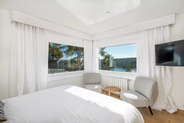 Casas con vista al mar en Mallorca Villas familiares de lujo Finca con piscina Lugares para ir de vacaciones España Casas con jacuzzi Estancia con playa privada Mallorca Casas con piscina climatizada Finca con bodega Casa de alquiler vacacional en mallorca Casa Vacacional en mallorca Casas vacacionales Palma de Mallorca Fincas en mallorca Fincas para alquilar en mallorca Fincas en palma Fincas para eventos en mallorca Finca eventos mallorca Finca con piscina Finca con piscina para celebraciones Finca con piscina para fiesta Finca con piscina para cumpleaños Finca con piscina alquiler Fincas para bodas en mallorca Fincas familiares