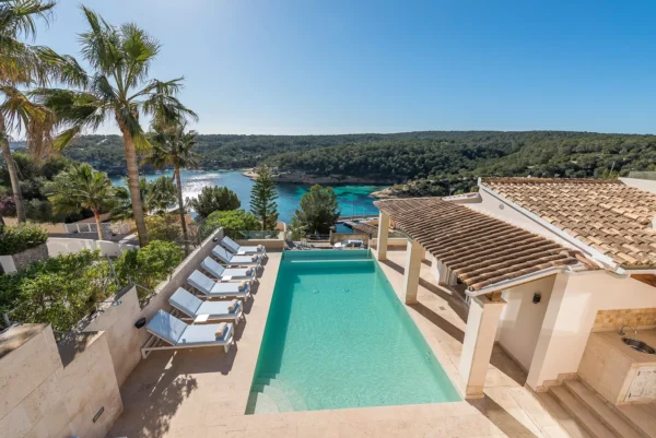Villas familiares de lujo Finca con piscina Lugares para ir de vacaciones España Casas con jacuzzi Estancia con playa privada Mallorca Casas con piscina climatizada Finca con bodega Casa de alquiler vacacional en mallorca Casa Vacacional en mallorca Casas vacacionales Palma de Mallorca Fincas en mallorca Fincas para alquilar en mallorca Fincas en palma Fincas para eventos en mallorca Finca eventos mallorca Finca con piscina Finca con piscina para celebraciones Finca con piscina para fiesta Finca con piscina para cumpleaños Finca con piscina alquiler Fincas para bodas en mallorca Fincas familiares