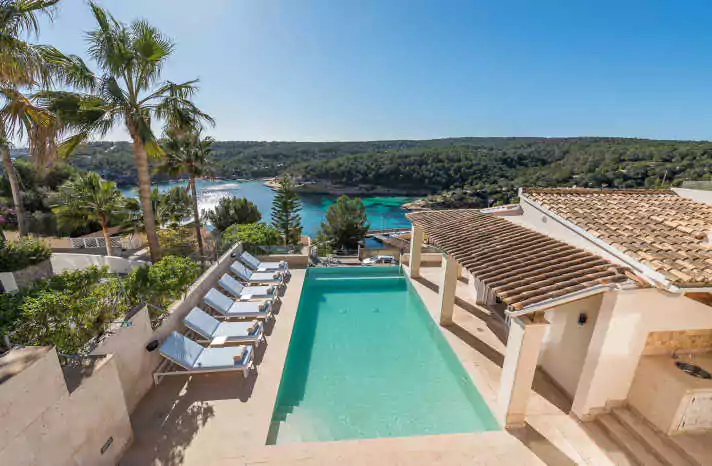 Casas con vista al mar en Mallorca Villas familiares de lujo Finca con piscina Lugares para ir de vacaciones España Casas con jacuzzi Estancia con playa privada Mallorca Casas con piscina climatizada Finca con bodega Casa de alquiler vacacional en mallorca Casa Vacacional en mallorca Casas vacacionales Palma de Mallorca Fincas en mallorca Fincas para alquilar en mallorca Fincas en palma Fincas para eventos en mallorca Finca eventos mallorca Finca con piscina Finca con piscina para celebraciones Finca con piscina para fiesta Finca con piscina para cumpleaños Finca con piscina alquiler Fincas para bodas en mallorca Fincas familiares