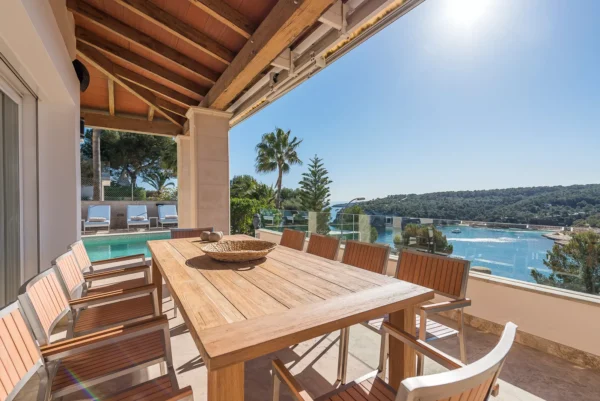 Casas con vista al mar en Mallorca Villas familiares de lujo Finca con piscina Lugares para ir de vacaciones España Casas con jacuzzi Estancia con playa privada Mallorca Casas con piscina climatizada Finca con bodega Casa de alquiler vacacional en mallorca Casa Vacacional en mallorca Casas vacacionales Palma de Mallorca Fincas en mallorca Fincas para alquilar en mallorca Fincas en palma Fincas para eventos en mallorca Finca eventos mallorca Finca con piscina Finca con piscina para celebraciones Finca con piscina para fiesta Finca con piscina para cumpleaños Finca con piscina alquiler Fincas para bodas en mallorca Fincas familiares