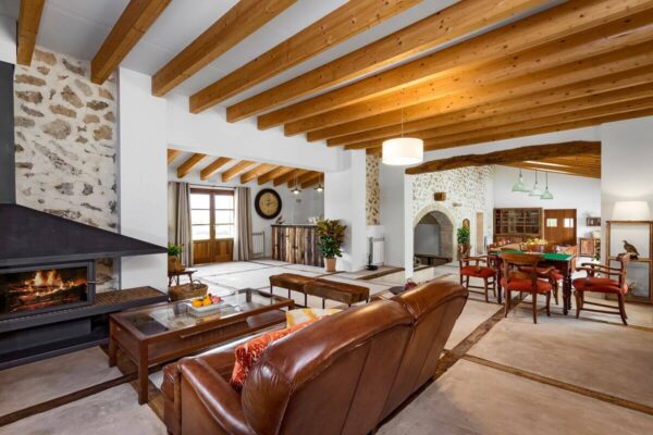 Alquiler de casas para eventos Alquiler casas para eventos Alquiler casas para eventos empresa Casas para eventos Casas para eventos mallorca Casas para eventos con piscina Fincas para eventos en mallorca Finca eventos mallorca Mansion eventos Fincas para bodas en mallorca Finca con piscina para cumpleaños Estancia de lujo Estancia de lujo España Estancia de lujo Mallorca Estancia de lujo Baleares